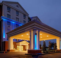 Holiday Inn Express Long Beach - Accommodation Ohio