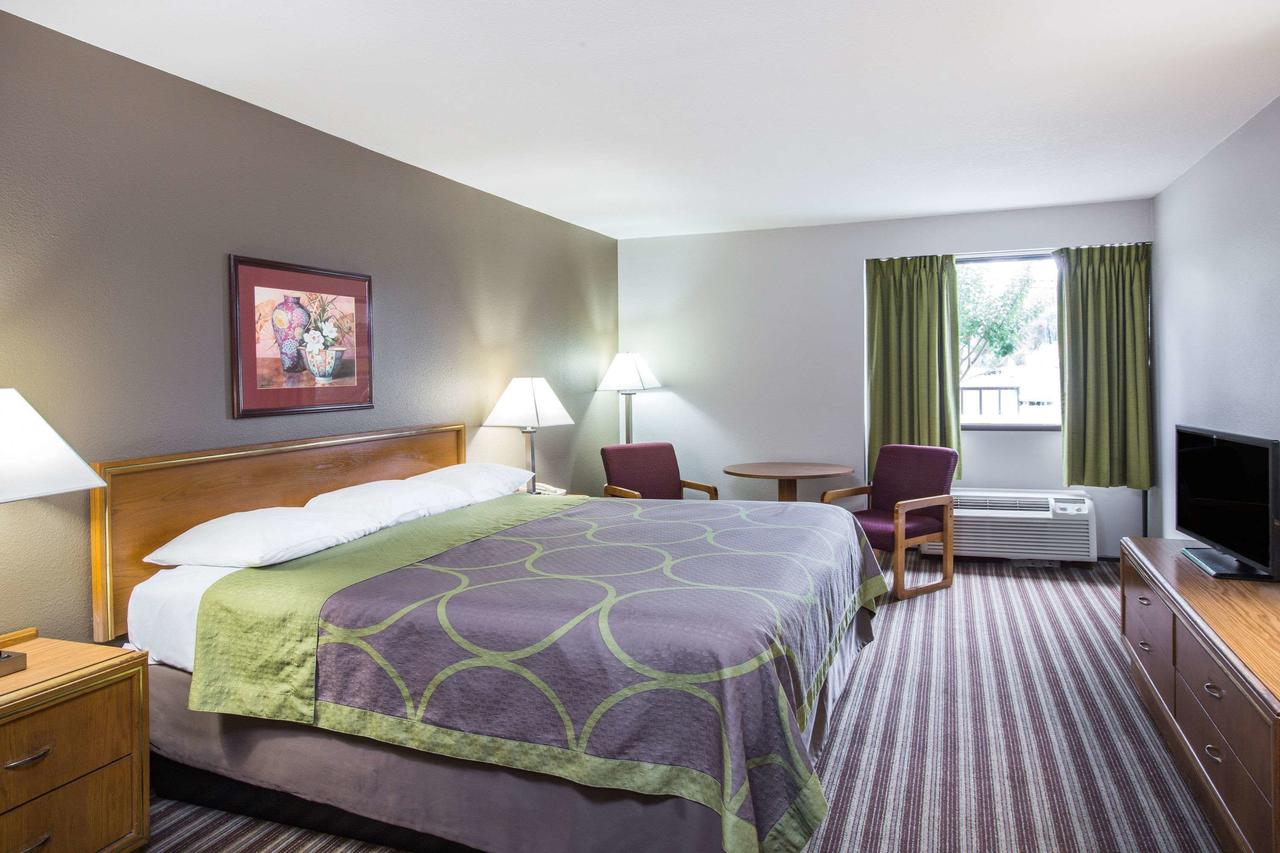 Super 8 By Wyndham Oxford - thumb 14