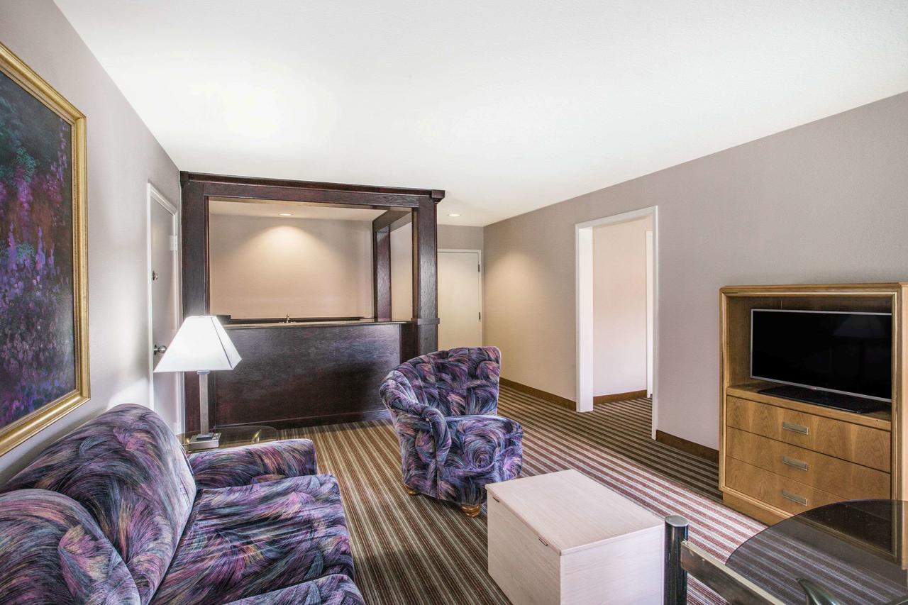 Super 8 By Wyndham Oxford - thumb 15