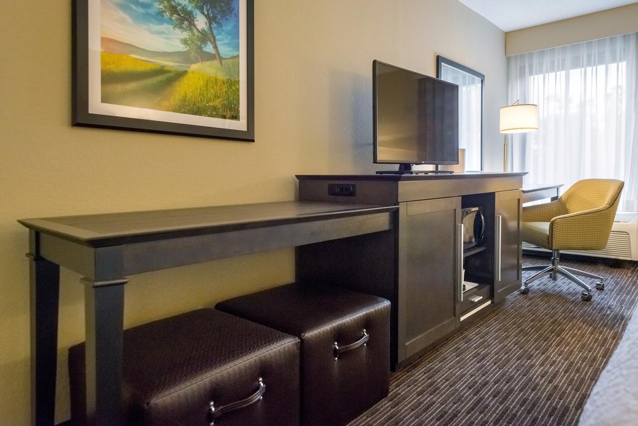 Hampton Inn Meridian - thumb 14