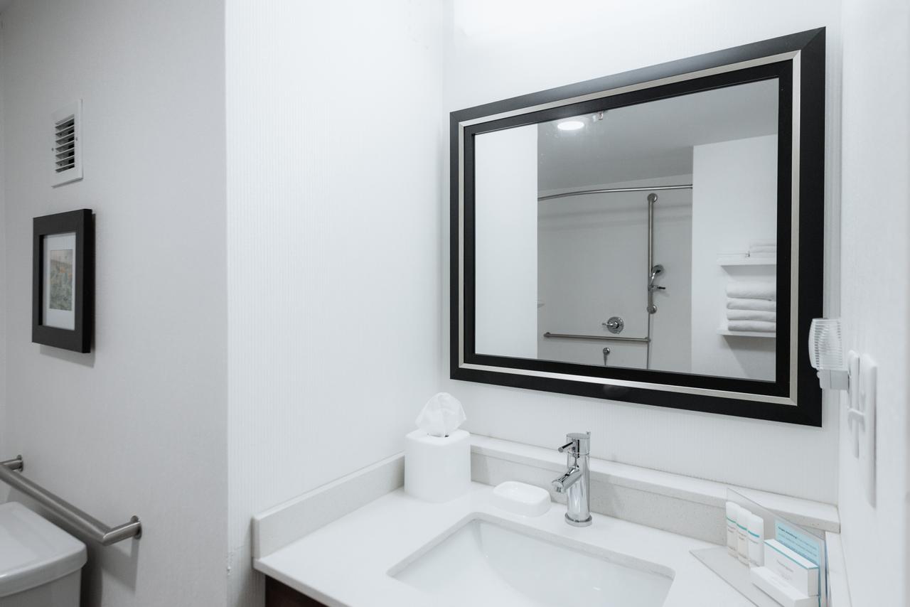 Hampton Inn Meridian - thumb 24