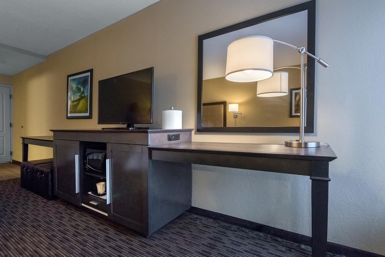 Hampton Inn Meridian - thumb 15