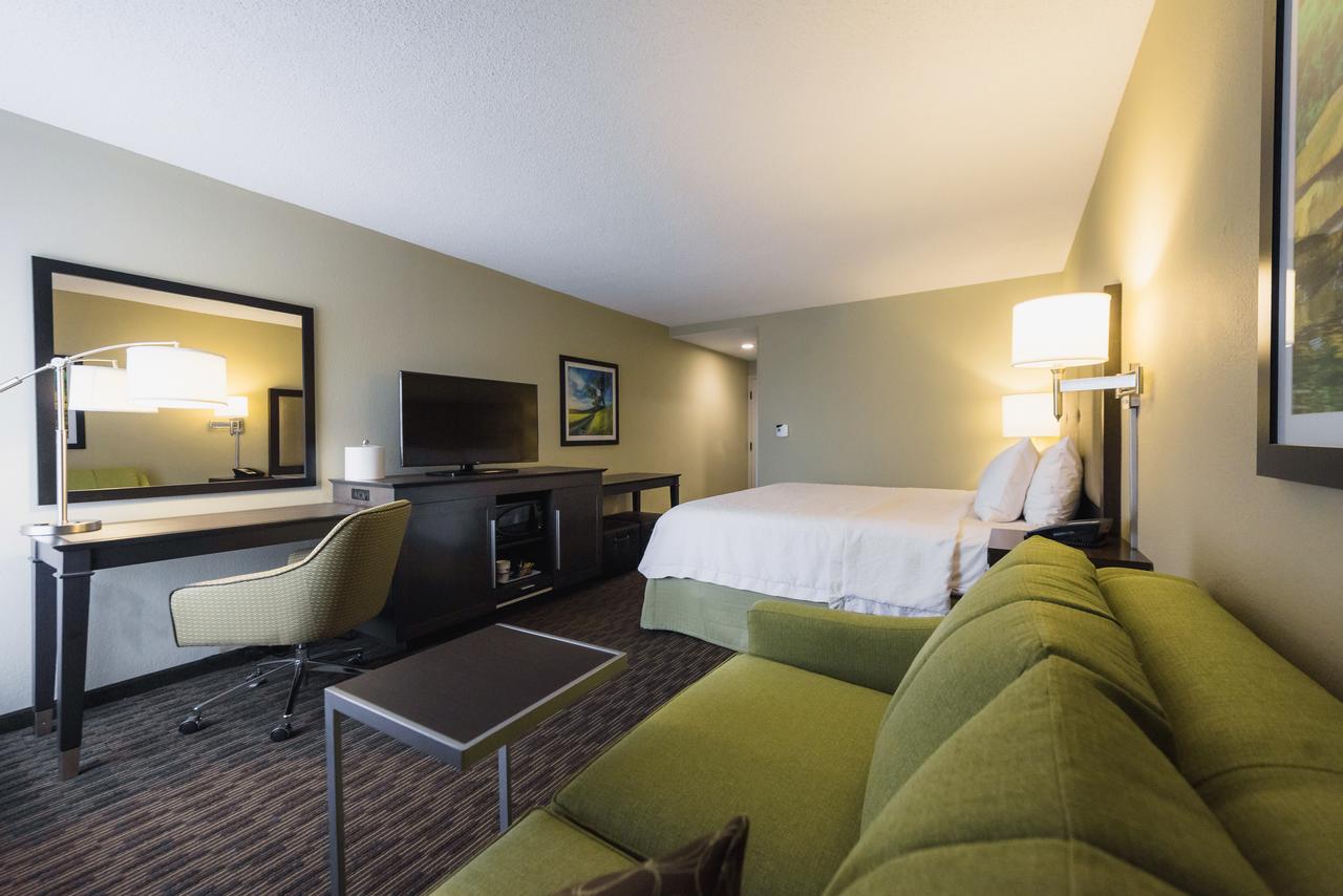 Hampton Inn Meridian - thumb 35