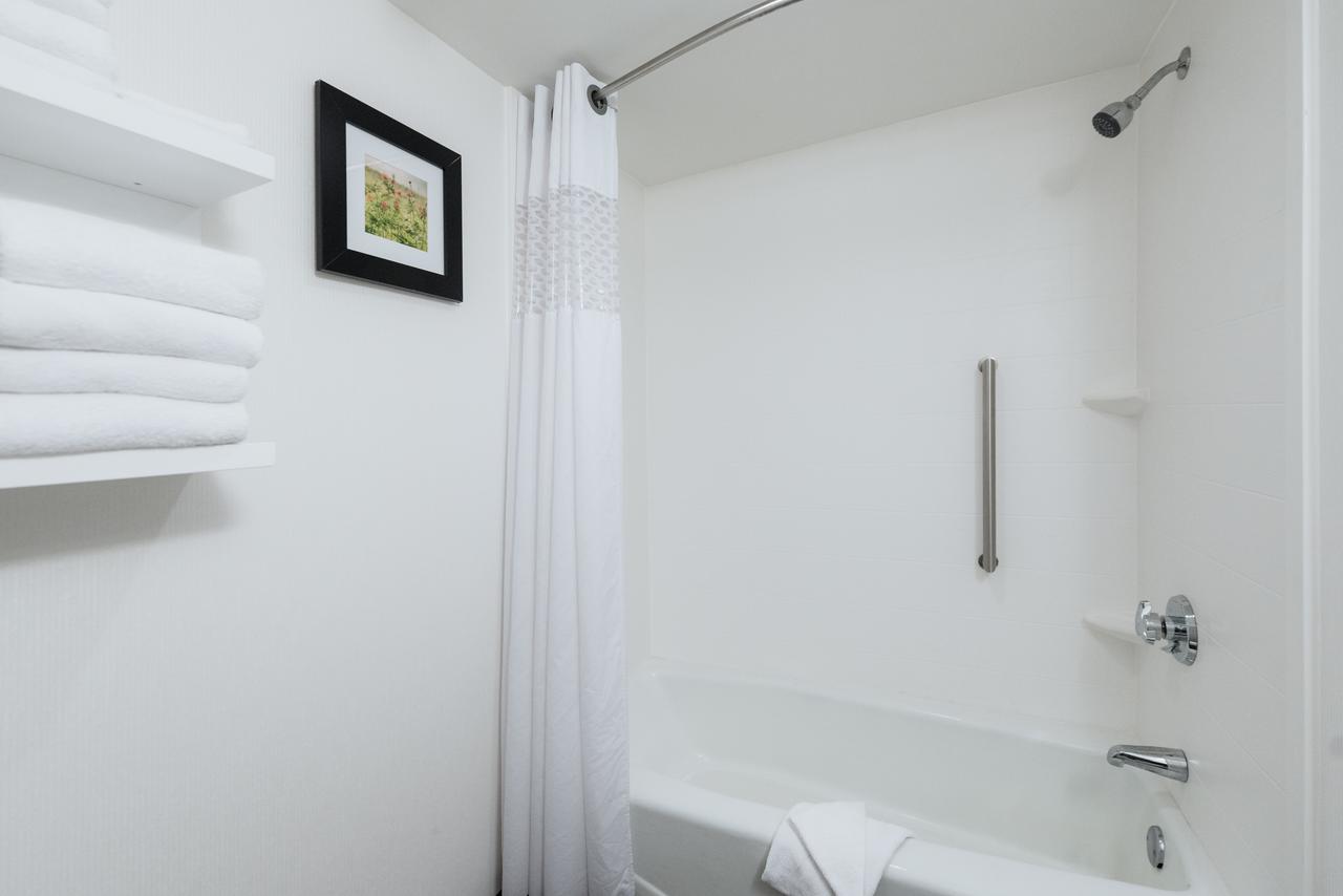 Hampton Inn Meridian - thumb 41