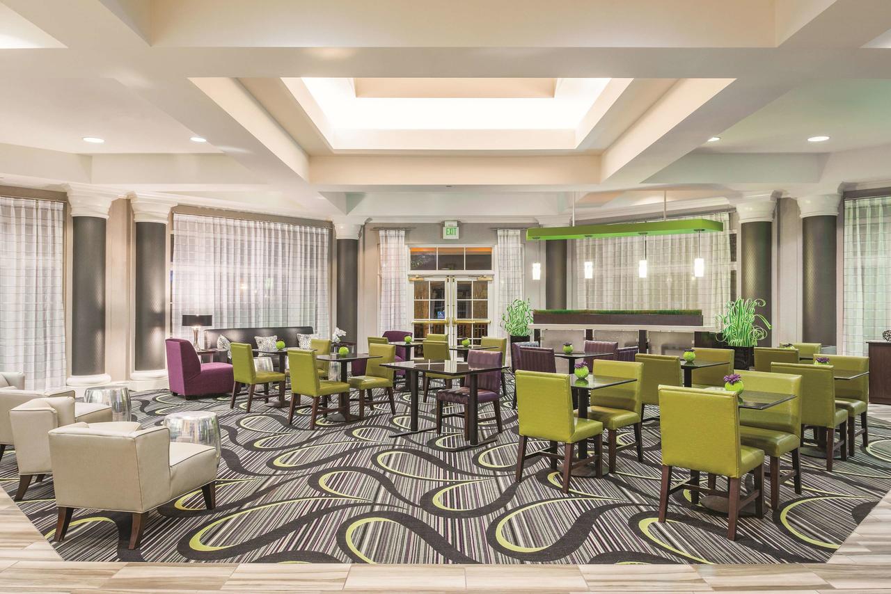 La Quinta By Wyndham St. Louis Westport - thumb 3