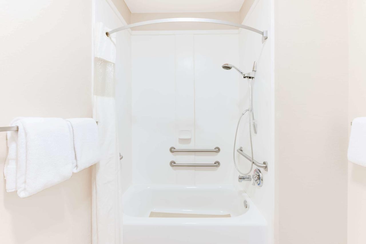 Baymont By Wyndham Ft. Leonard/Saint Robert - thumb 34