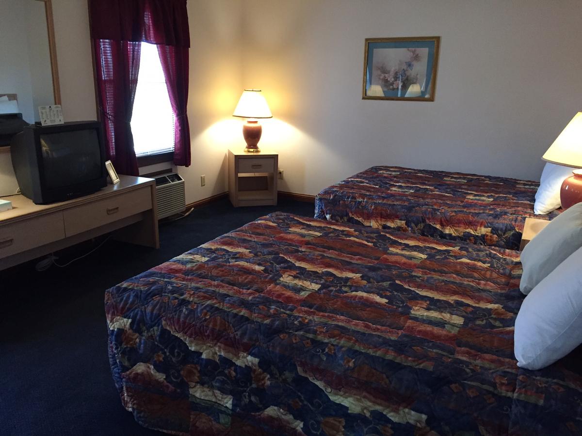 Twelve Oaks Inn - thumb 23