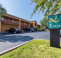 Quality Inn Charleston I-57 - Accommodation Ohio
