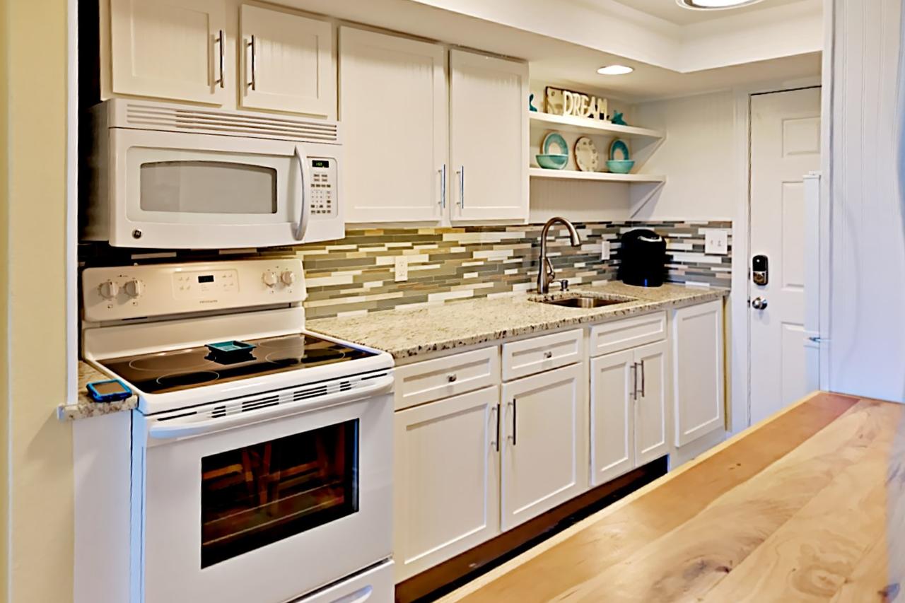 122 Sea Breeze - Sutdio Condo - thumb 15