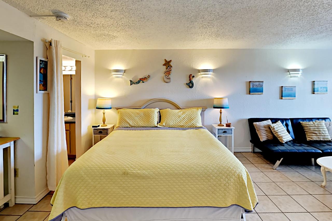 124 Sea Breeze - Island Time Condo - thumb 0