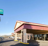 Quality Inn  Conference Center- Nebraska - Accommodation Ohio