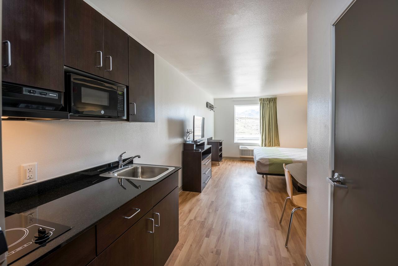 Studio 6 Sparks, NV Tahoe Reno Industrial Center - thumb 16