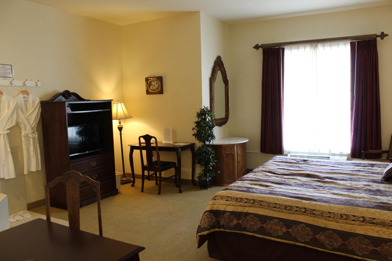 Silverland Inn & Suites - thumb 31