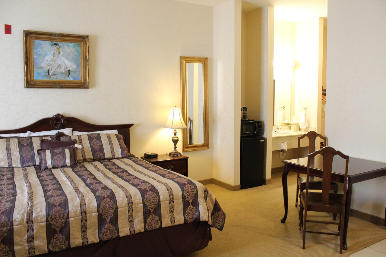 Silverland Inn & Suites - thumb 19