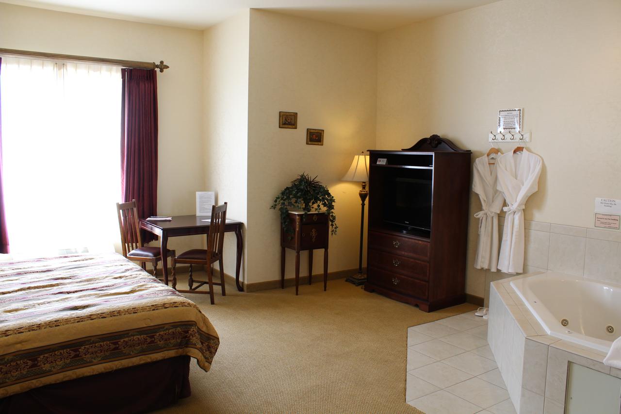 Silverland Inn & Suites - thumb 18