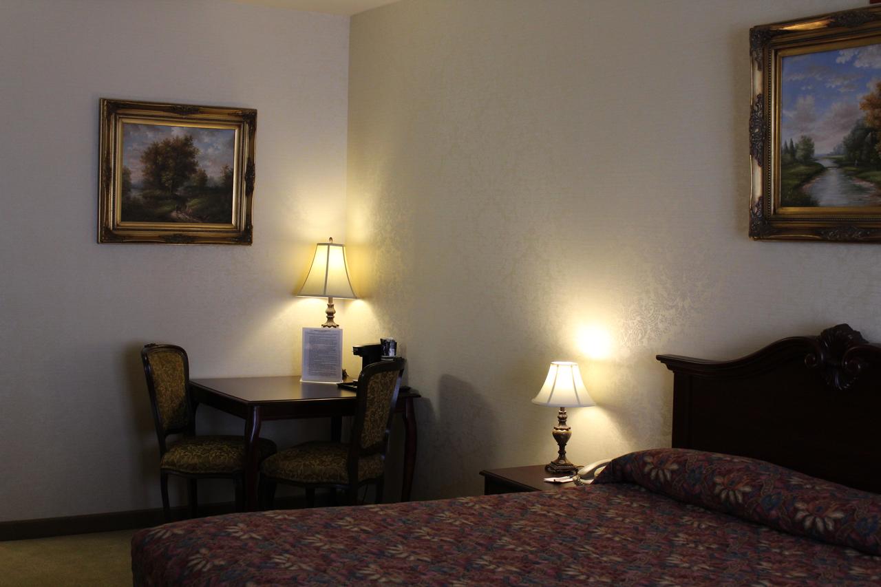 Silverland Inn & Suites - thumb 15