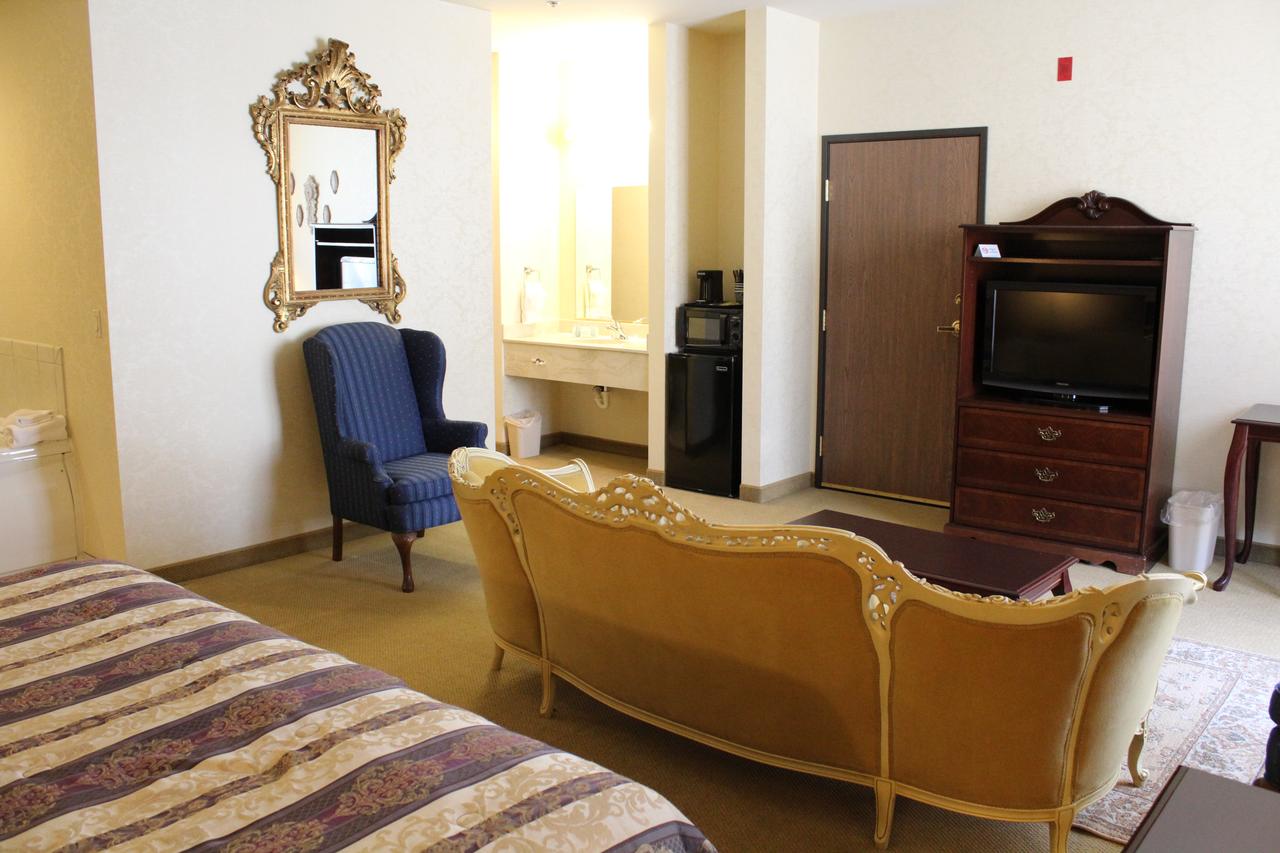 Silverland Inn & Suites - thumb 23