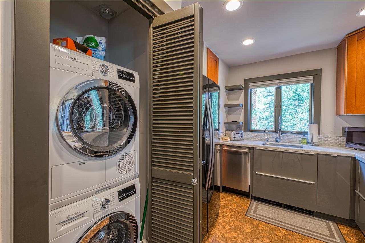 The Incline Chalet - thumb 21