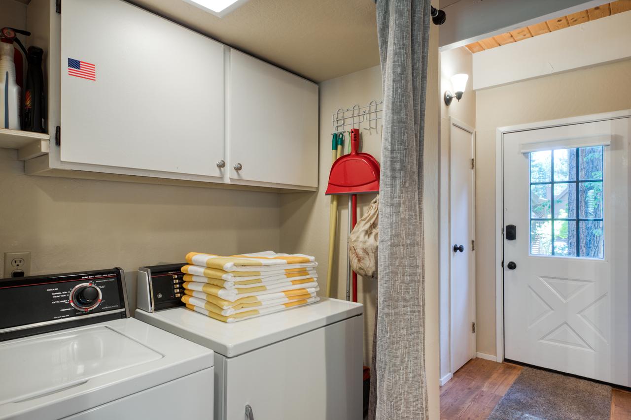 Fairway Park Cabin - thumb 23