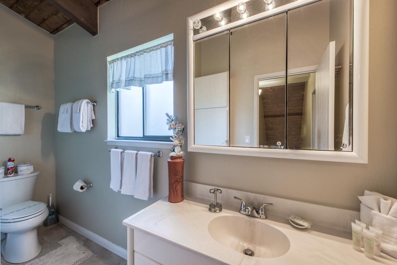 Fairway Park Cabin - thumb 20