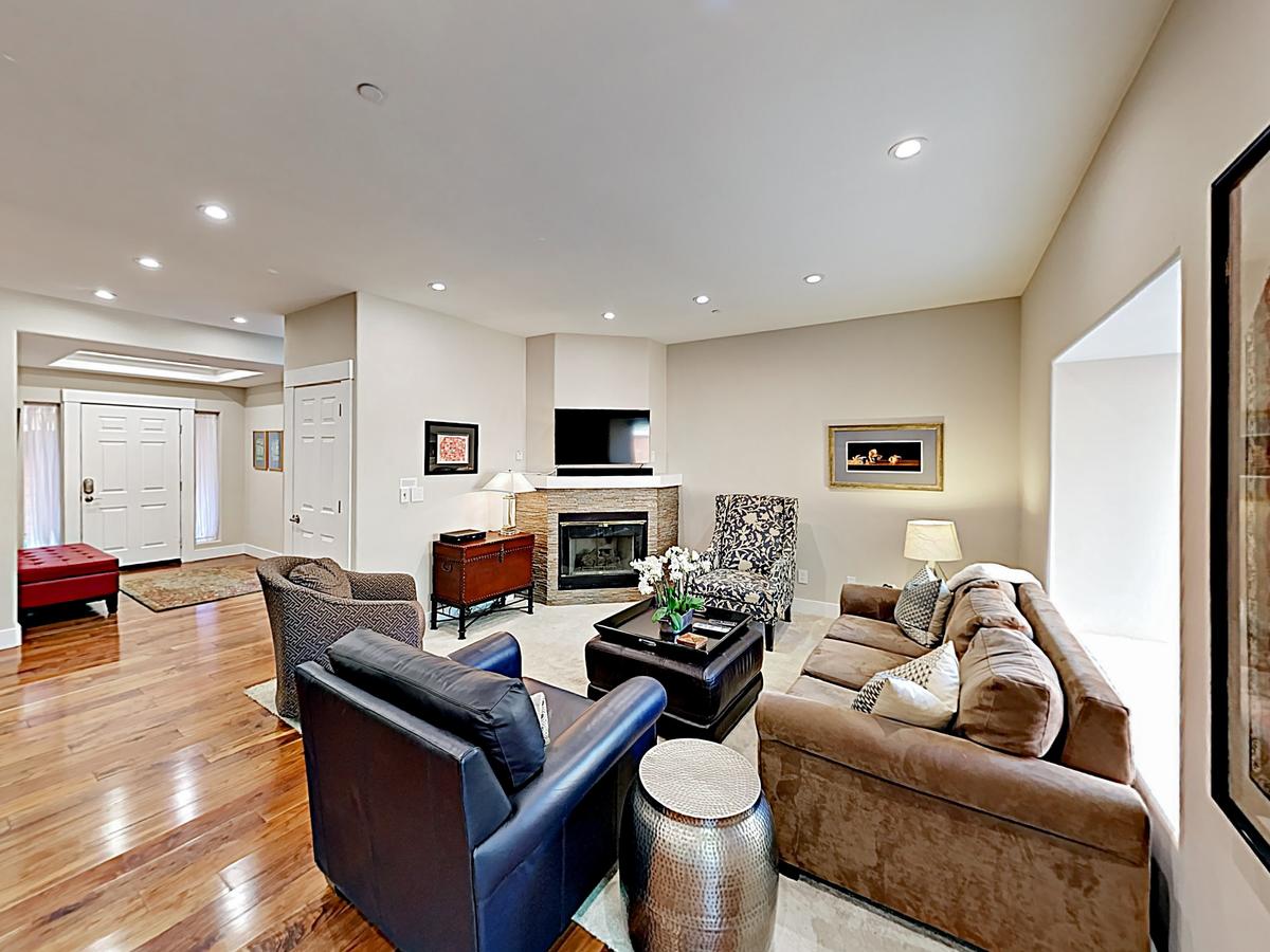 Incline Village Gem: Walk To Beach, Near Slopes! Condo - thumb 21