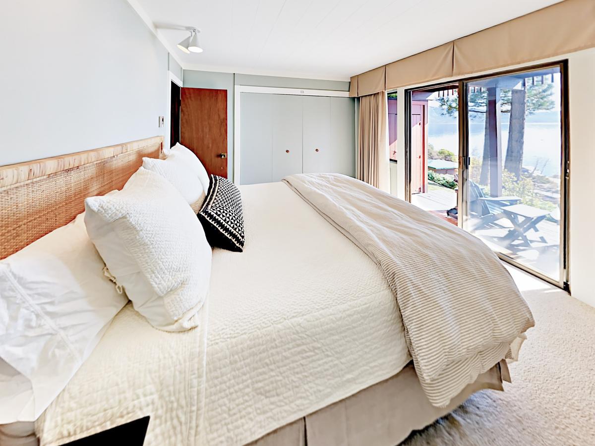 557 Lakeshore Blvd Townhouse Unit 120 - thumb 14