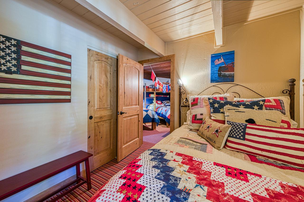 The Lazy Bear Retreat - thumb 22