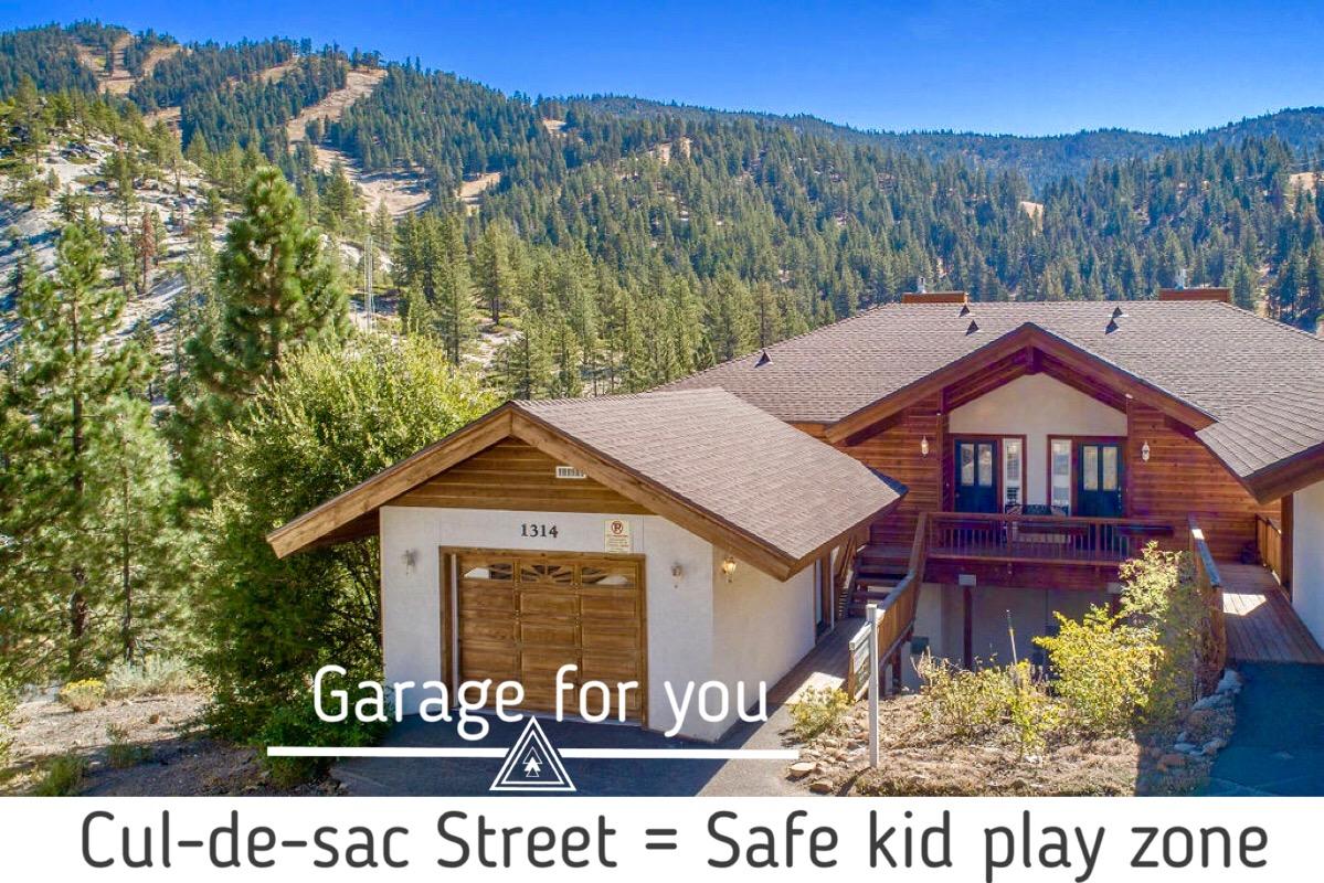 Spectacular Unobstructed Views Of Diamond Peak Spacious & Modern - Steps Away - thumb 39