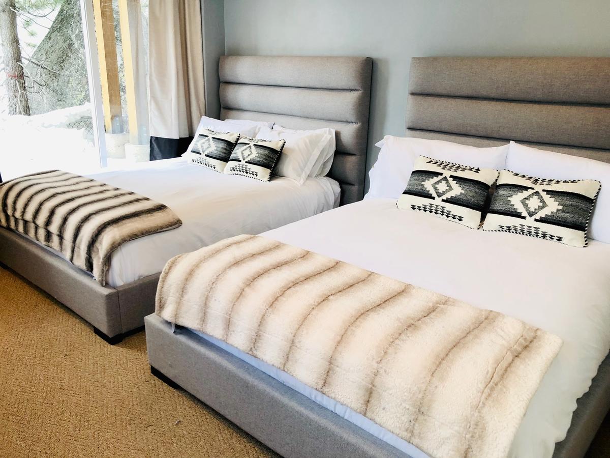 Spectacular Unobstructed Views Of Diamond Peak Spacious & Modern - Steps Away - thumb 31