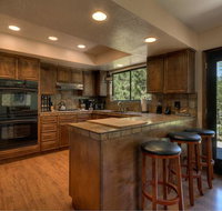 Cozy Tahoe Getaway Spacious 4 BedroomHot Tub Bbq Sl271 Home - Accommodation Ohio