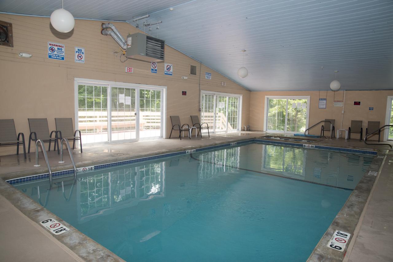 Hampton Falls Inn - thumb 9