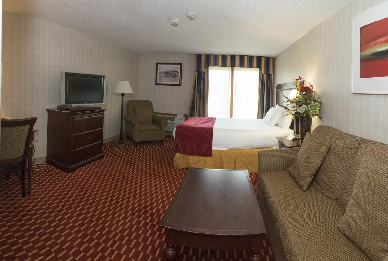 Hampton Falls Inn - thumb 24