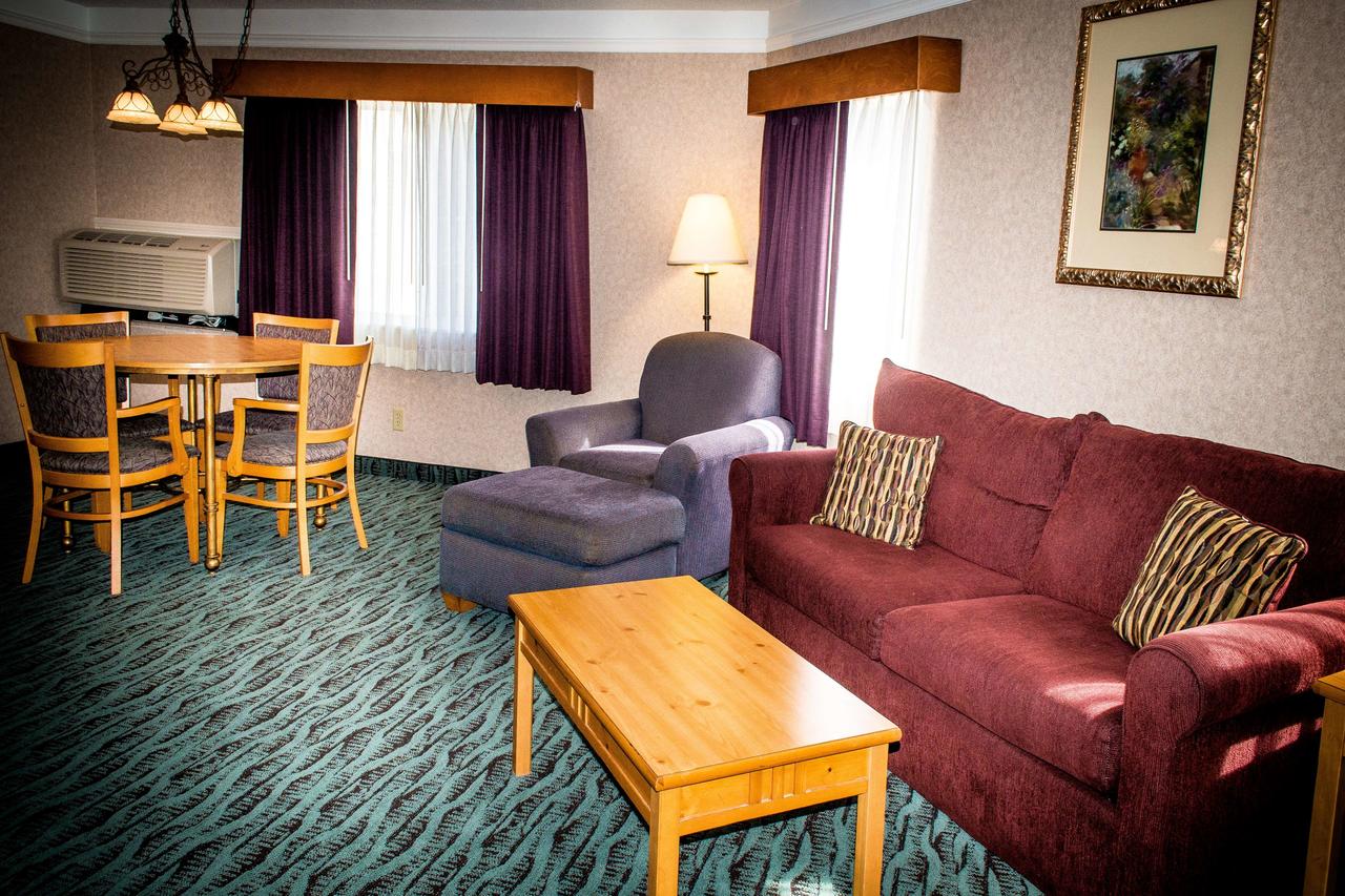 Best Western PLUS Executive Court Inn & Conference Center - thumb 11