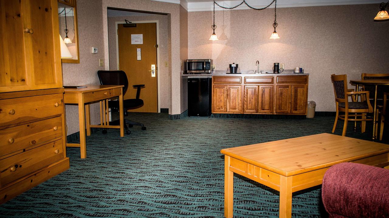 Best Western PLUS Executive Court Inn & Conference Center - thumb 15