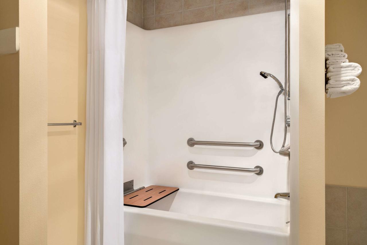 Days Inn By Wyndham Dover - thumb 34