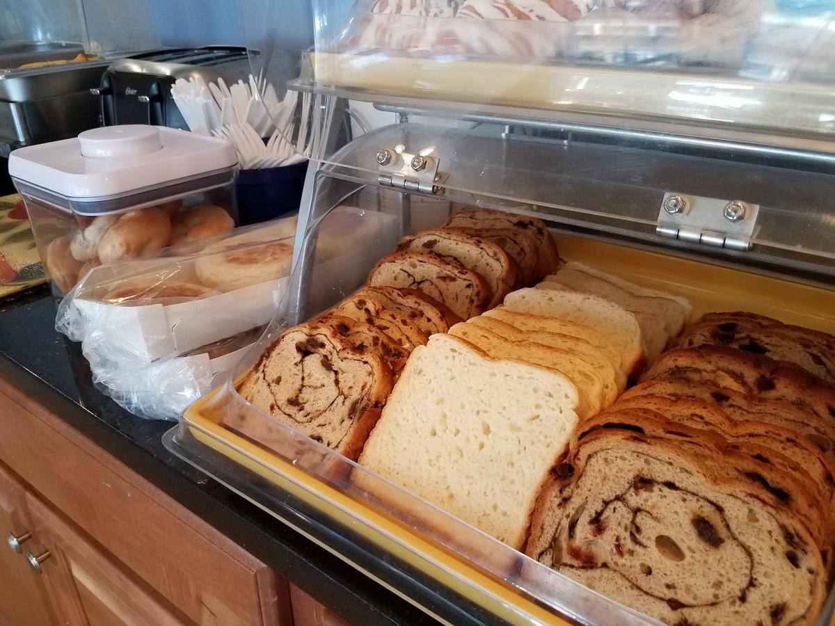 Days Inn By Wyndham Dover - thumb 3