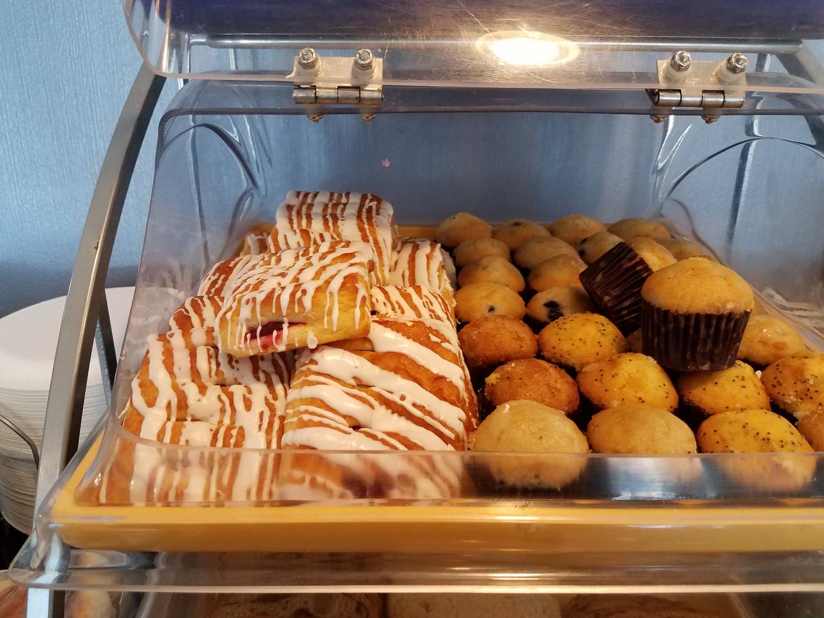 Days Inn By Wyndham Dover - thumb 8