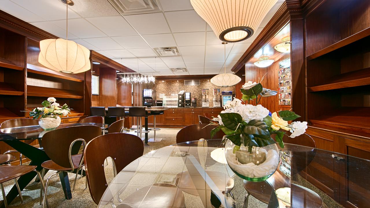 Best Western Plus Robert Treat - thumb 13