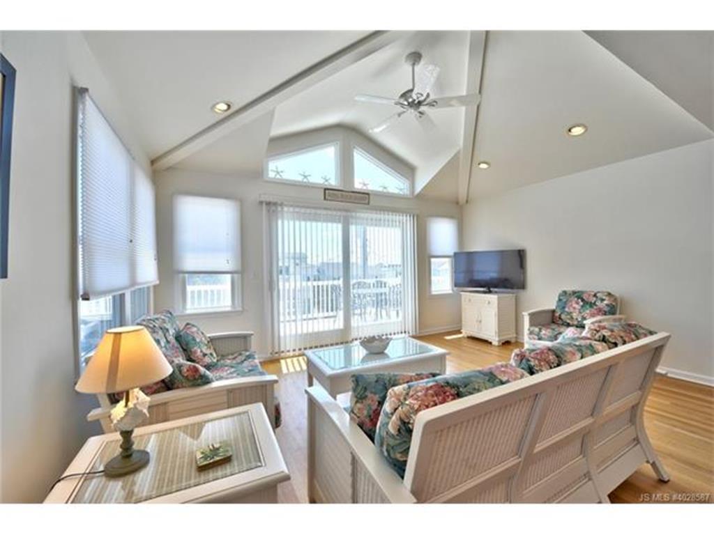 Ocean Block Home In Surf City 136906 - thumb 4