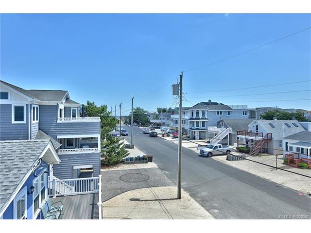 Ocean Block Home In Surf City 136906 - thumb 9