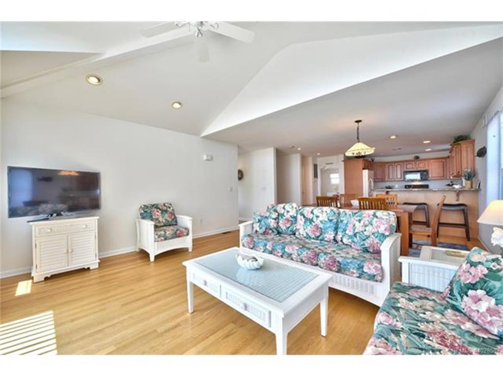 Ocean Block Home In Surf City 136906 - thumb 10