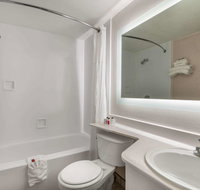 Howard Johnson by Wyndham Albuquerque Midtown - Accommodation Ohio