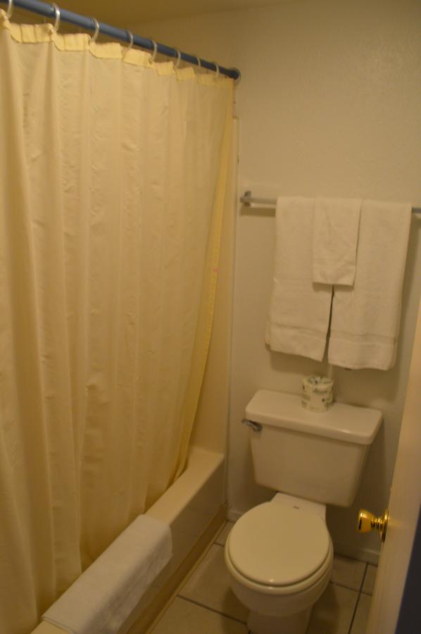 El Meson Lodge - thumb 23