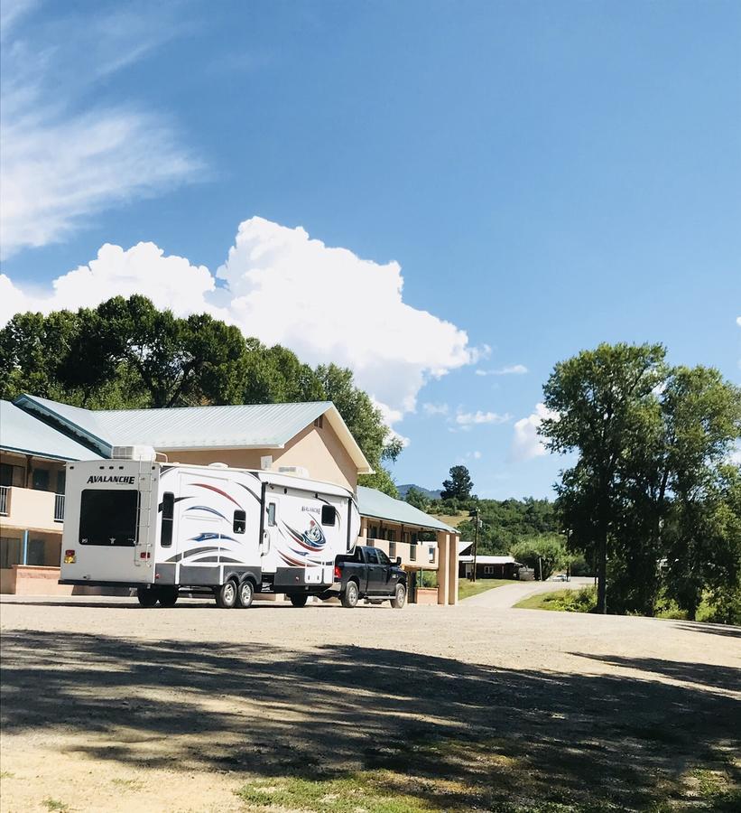 El Meson Lodge - thumb 6