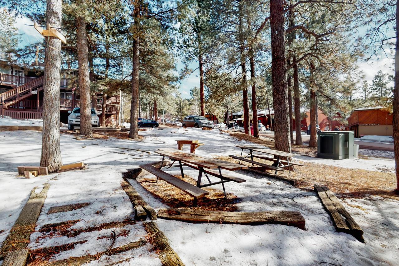 Redwood Commons B12 - thumb 17