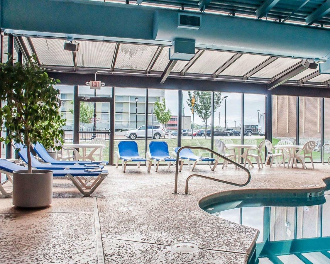 Quality Hotel & Suites At The Falls - thumb 9