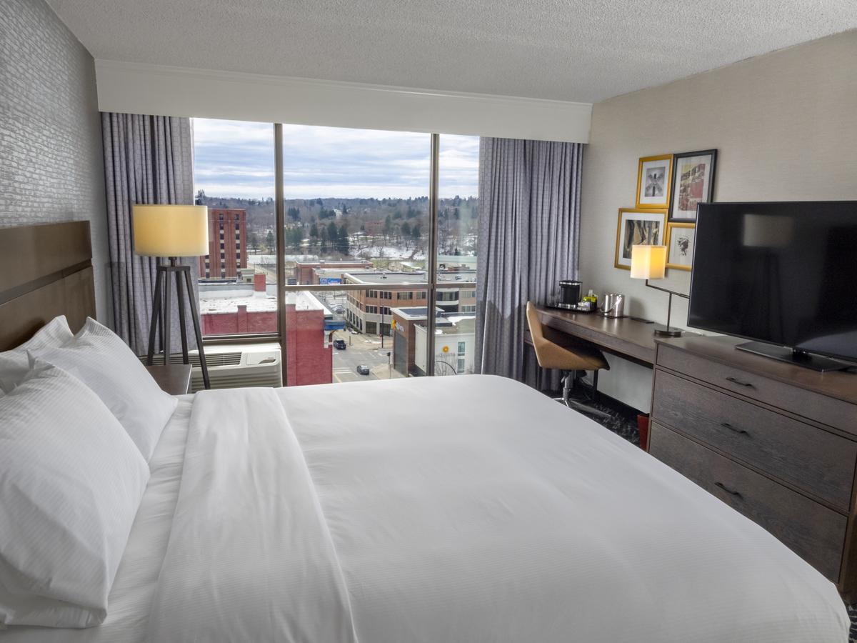 Doubletree By Hilton Jamestown, Ny - thumb 1