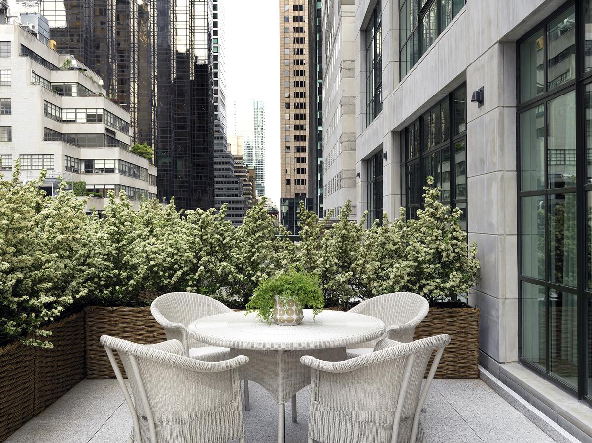 The Whitby Hotel - thumb 3