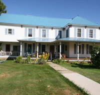 Spruce Lodge Bed and Breakfast - Accommodation Ohio