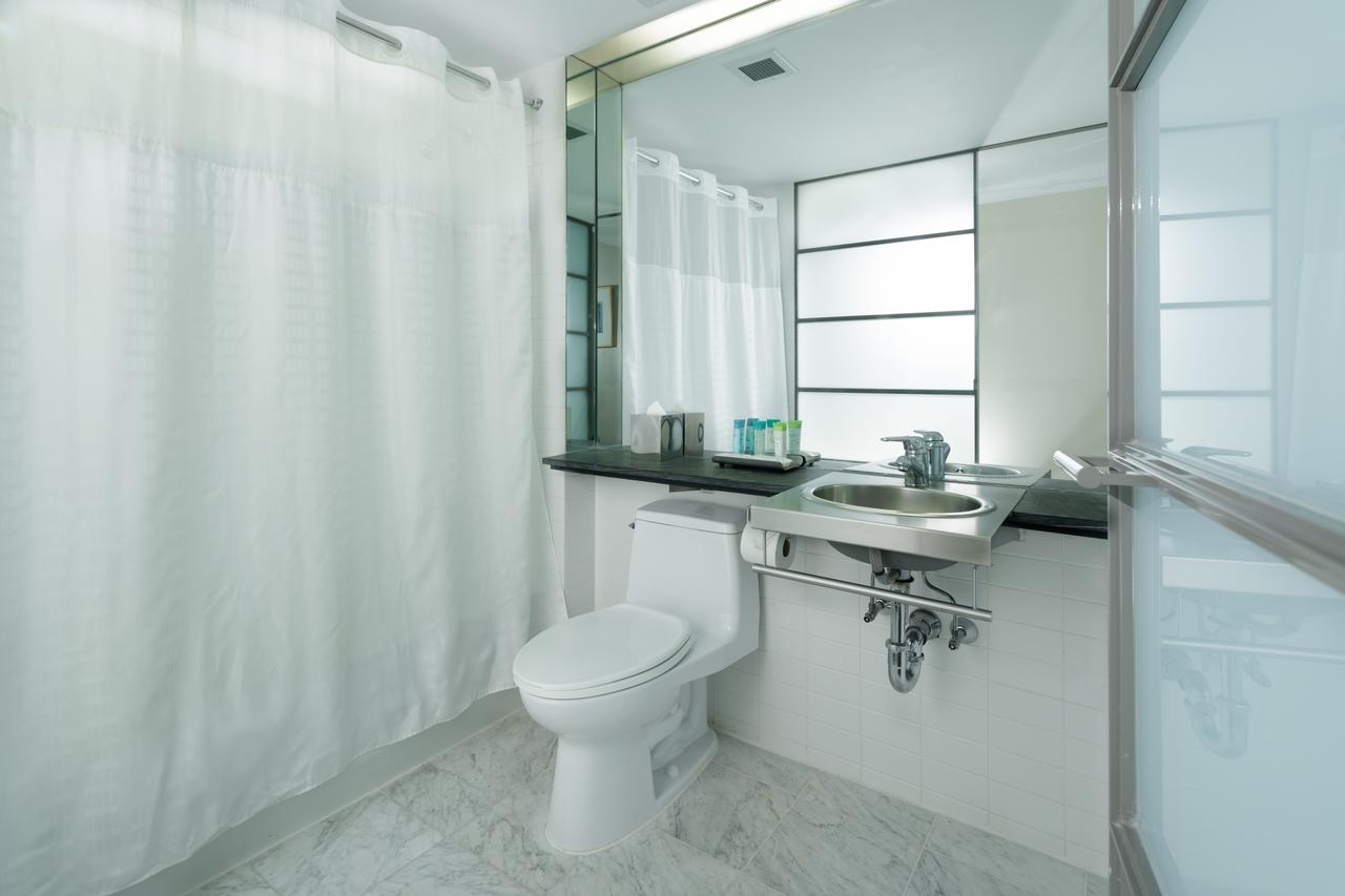 Shoreham Hotel - thumb 7